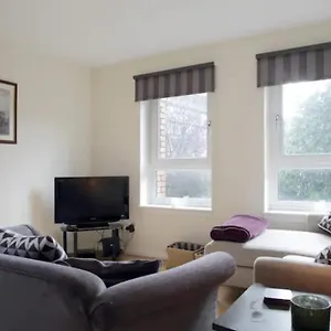 Apartment Pass The Keys Cosy And Bright 2 Beds Flat With - Free Parking, Edinburgh